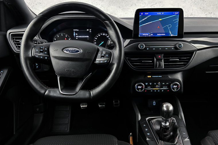 Vehicle Image 13