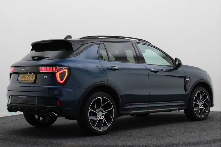 Vehicle Image 21