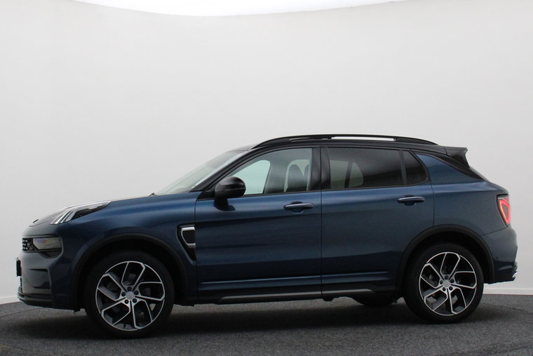 Vehicle Image 8