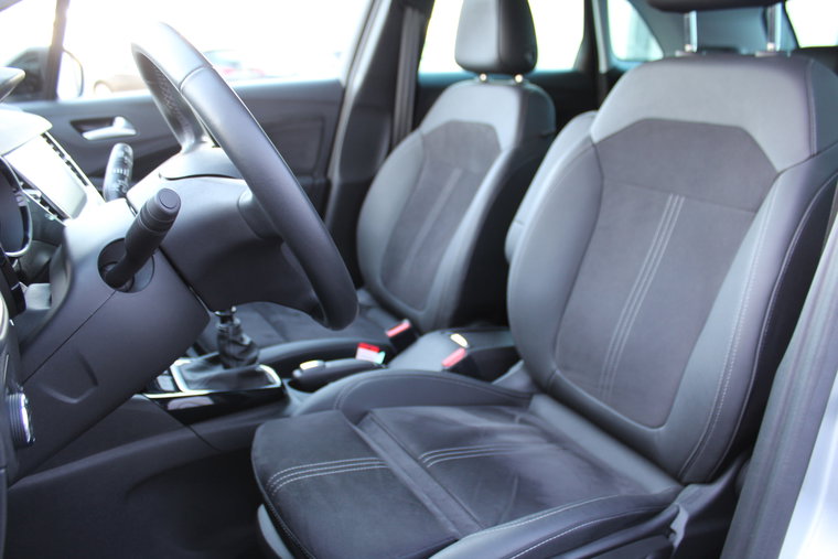 Vehicle Image 36