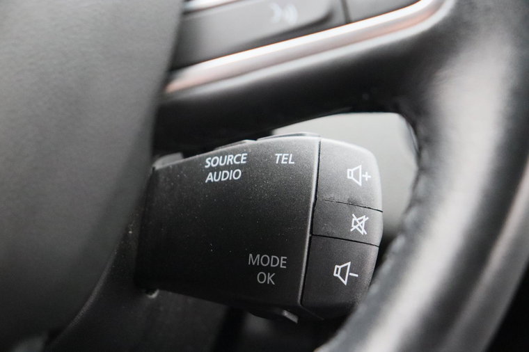 Vehicle Image 38
