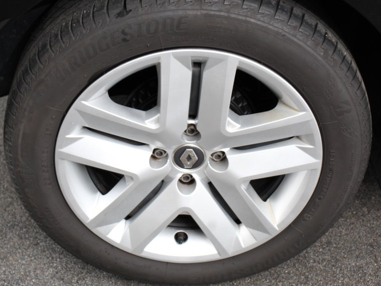 Vehicle Image 22
