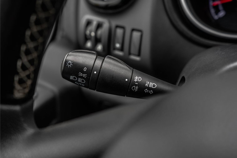 Vehicle Image 19