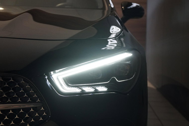 Vehicle Image 36