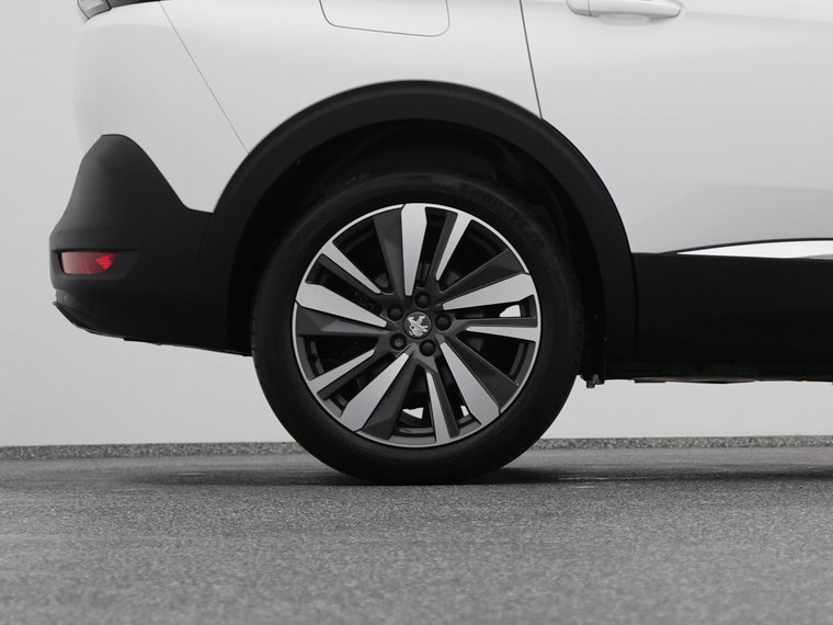 Vehicle Image 41