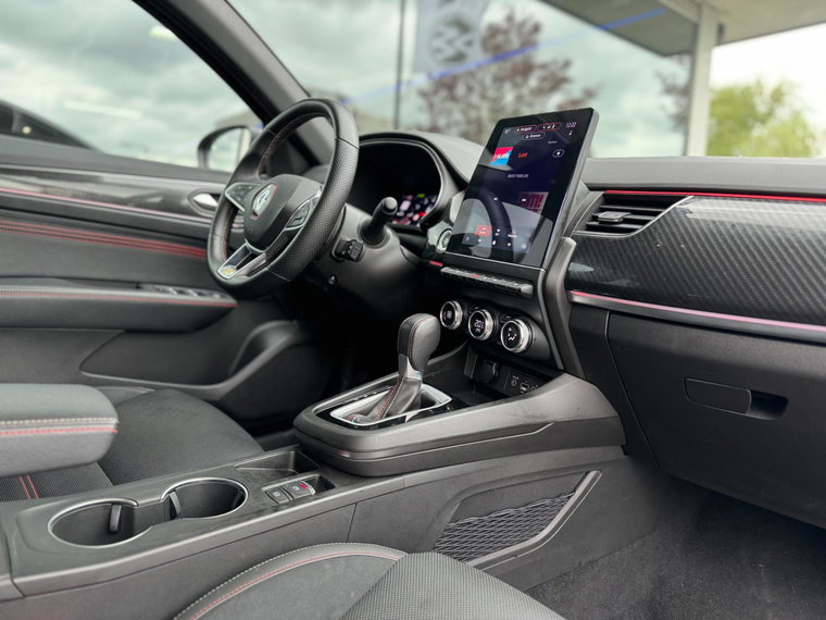 Vehicle Image 6