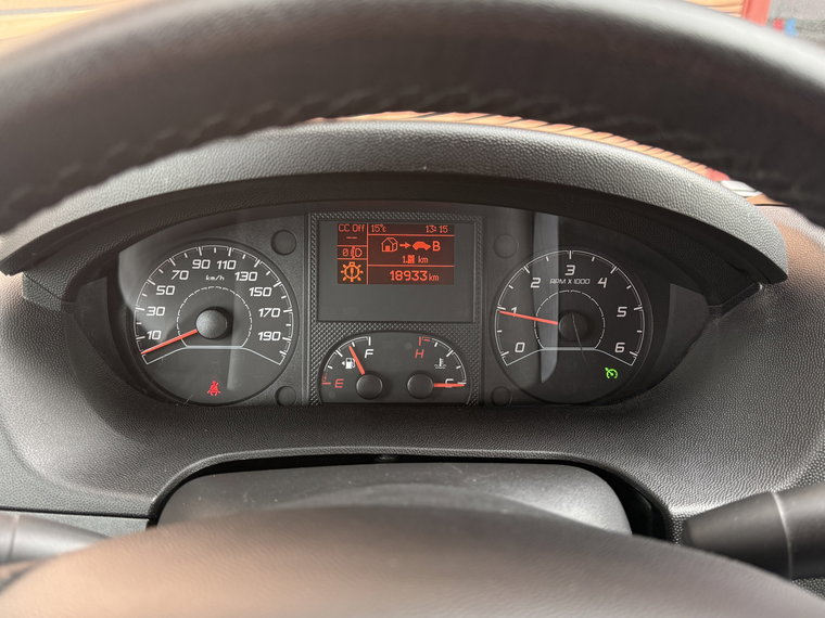 Vehicle Image 23