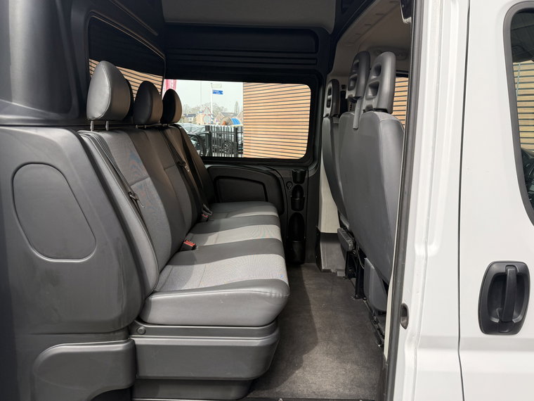 Vehicle Image 39