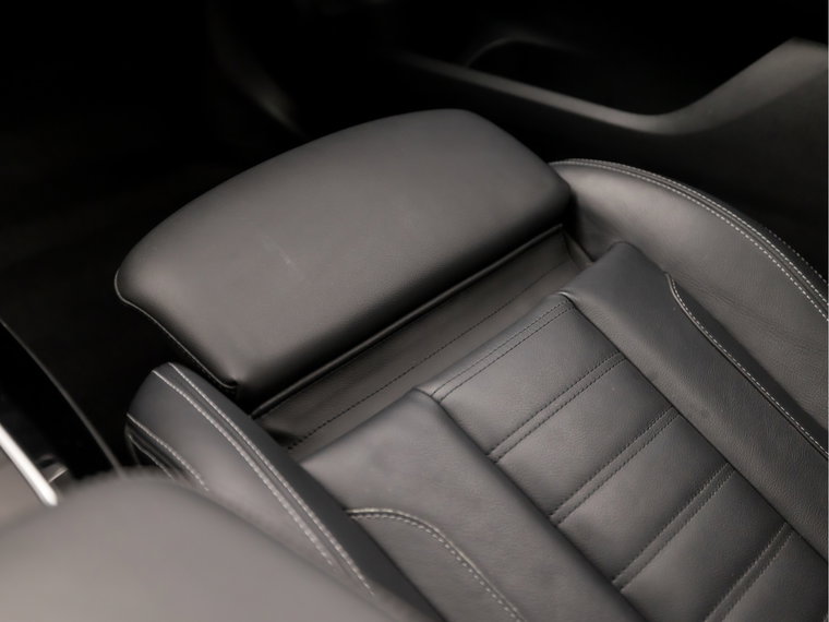 Vehicle Image 36
