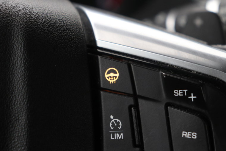 Vehicle Image 35
