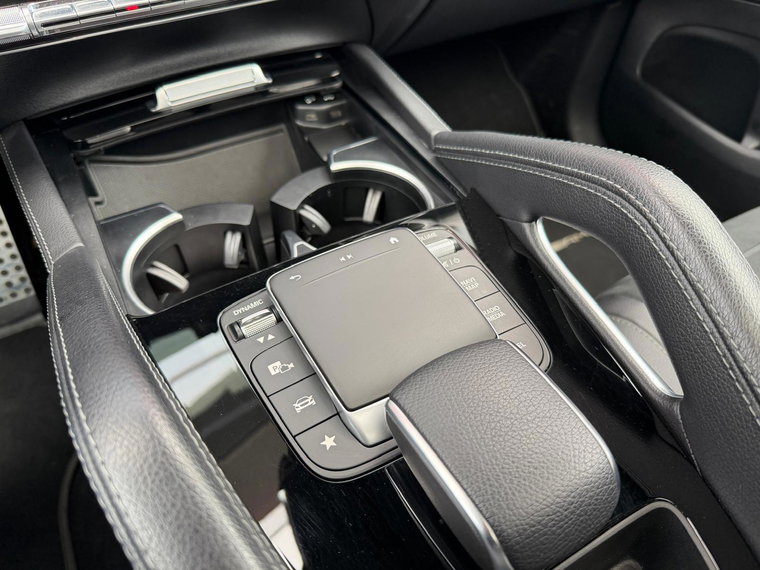 Vehicle Image 27