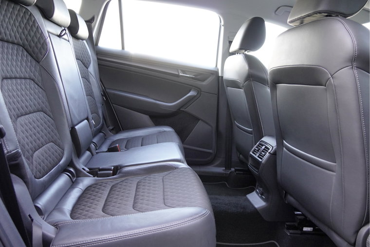 Vehicle Image 19