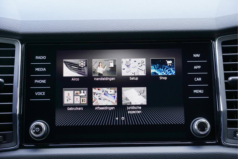 Vehicle Image 30