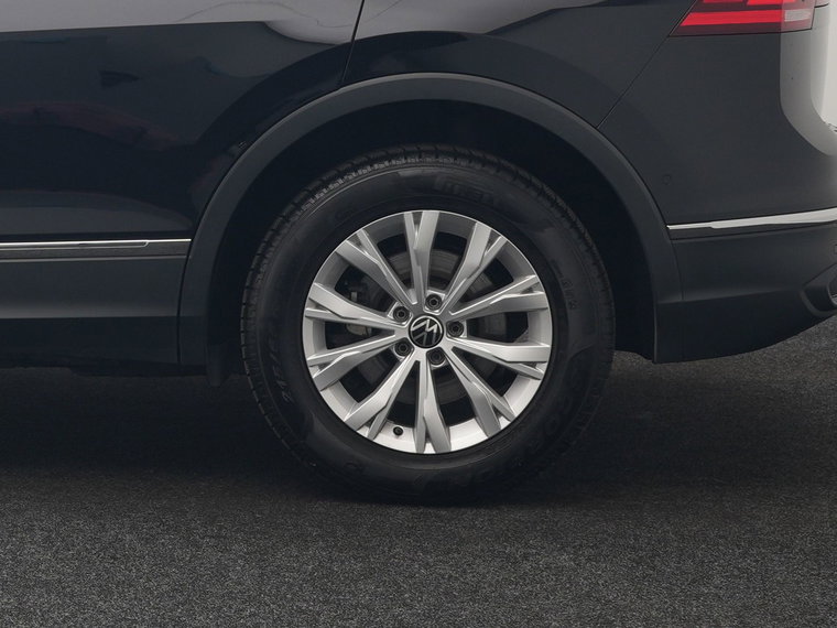 Vehicle Image 47