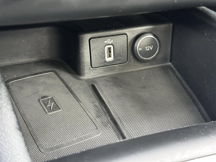 Vehicle Image 22