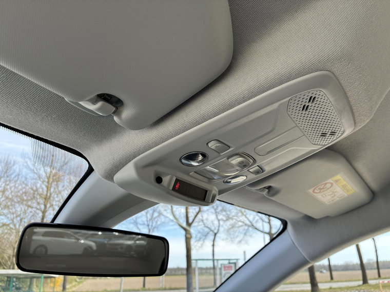 Vehicle Image 31
