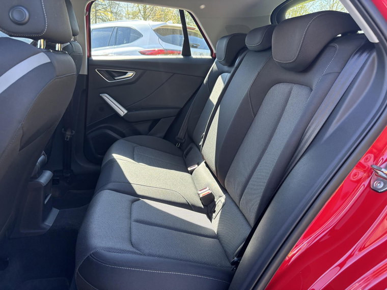 Vehicle Image 31