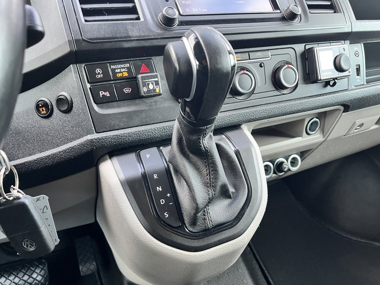 Vehicle Image 33