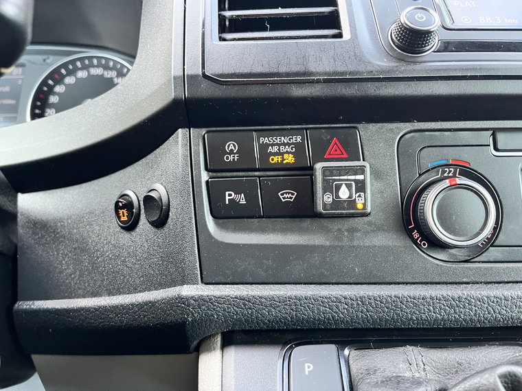 Vehicle Image 34