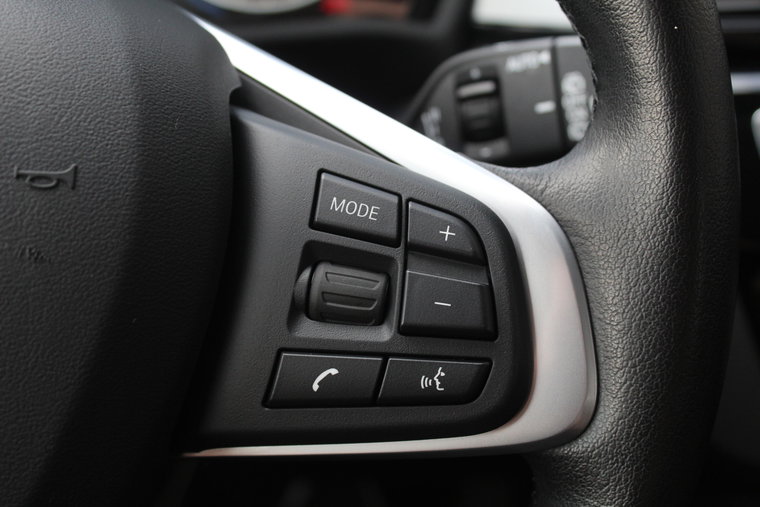 Vehicle Image 28