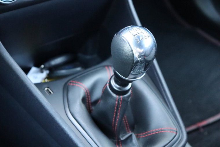 Vehicle Image 13