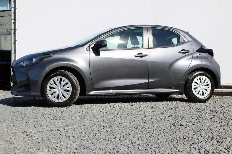 Vehicle Image 7