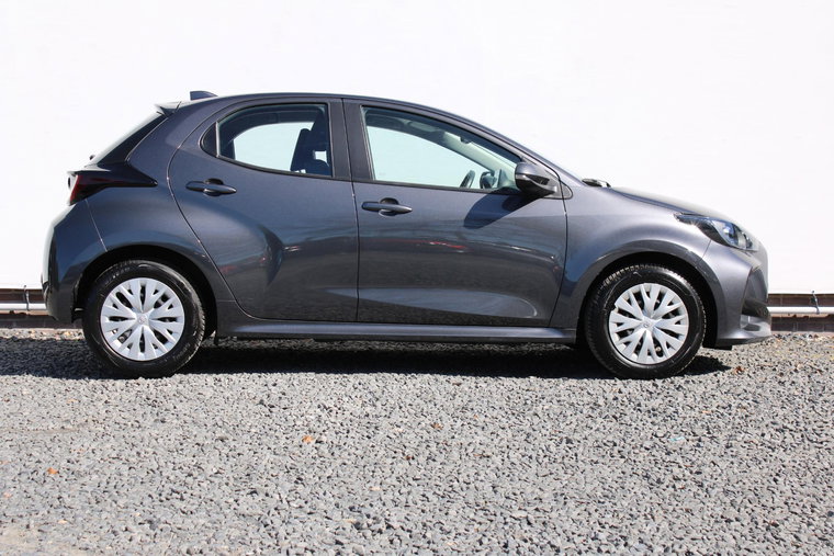 Vehicle Image 10
