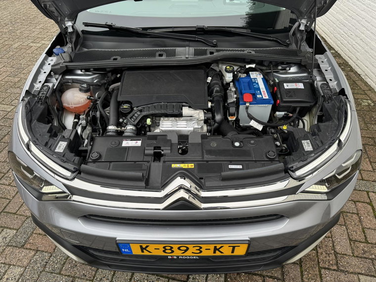 Vehicle Image 40