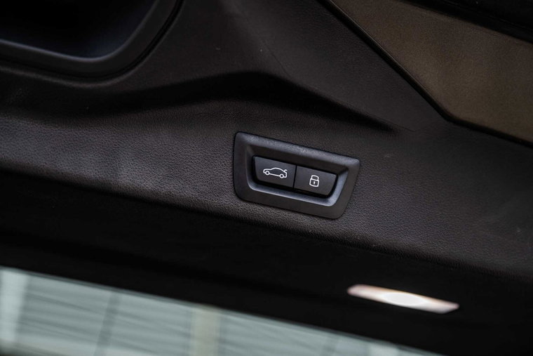 Vehicle Image 40