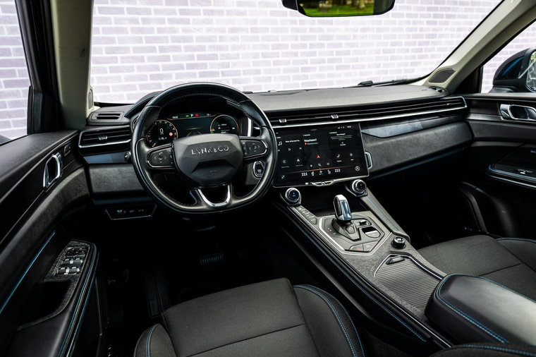Vehicle Image 10
