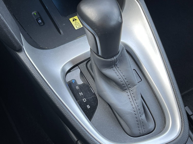 Vehicle Image 27