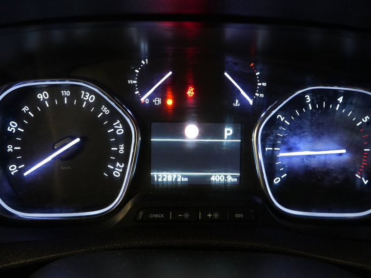 Vehicle Image 20