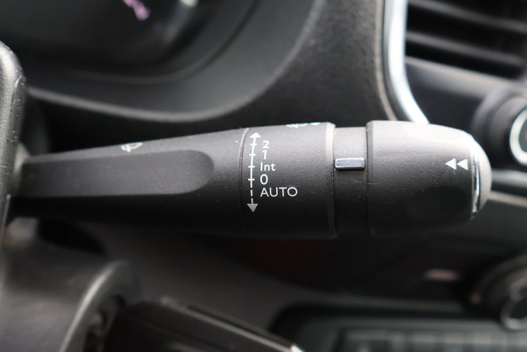 Vehicle Image 33