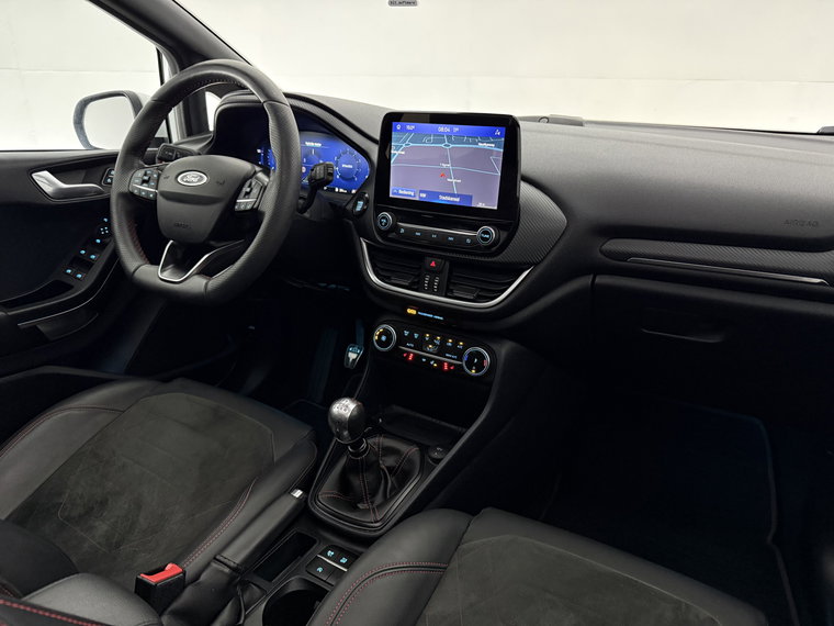 Vehicle Image 26