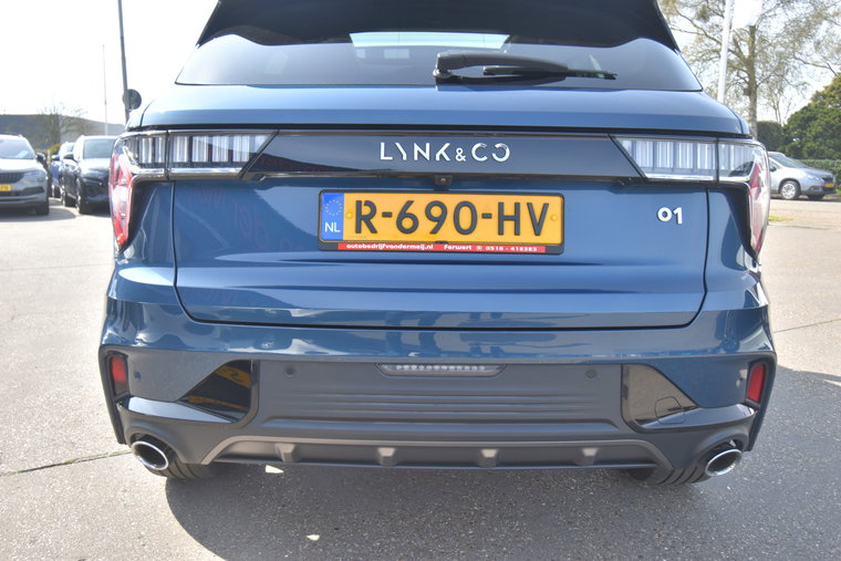 Vehicle Image 19