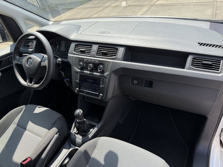 Vehicle Image 38