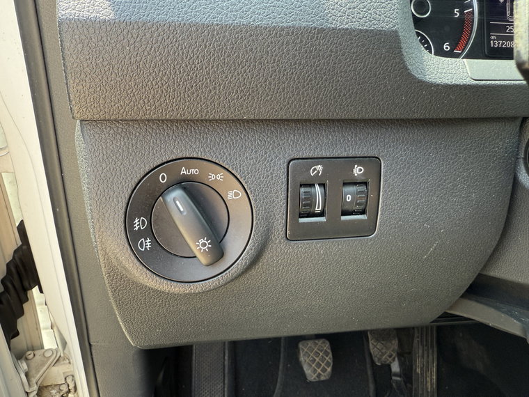 Vehicle Image 41
