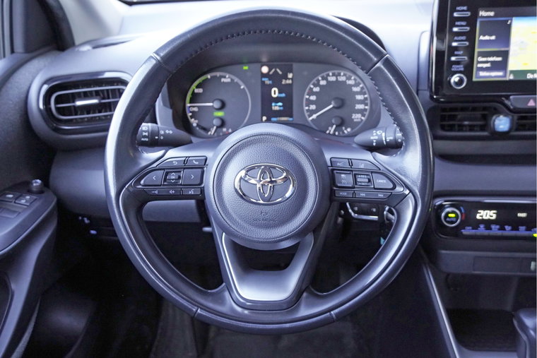 Vehicle Image 18