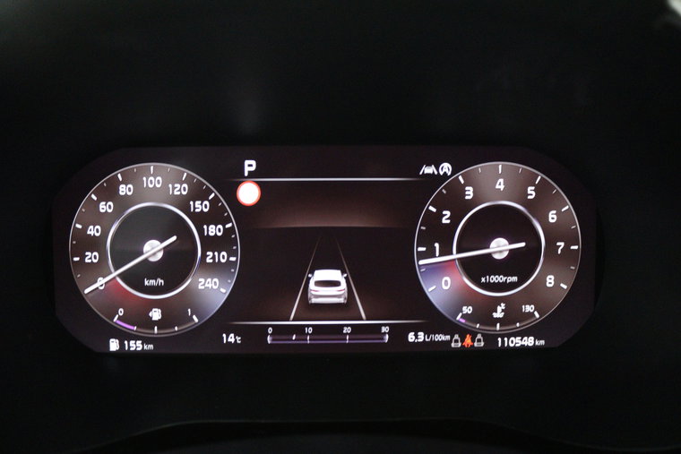 Vehicle Image 12