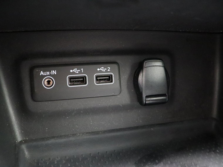 Vehicle Image 29