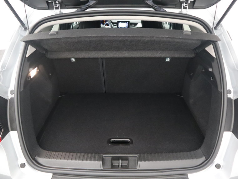 Vehicle Image 38