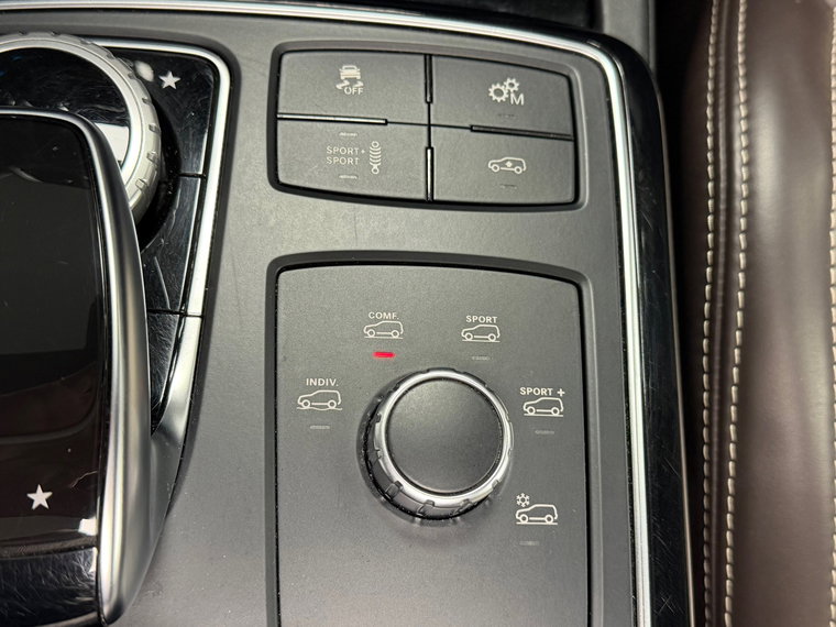 Vehicle Image 39