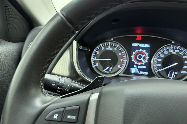 Vehicle Image 30