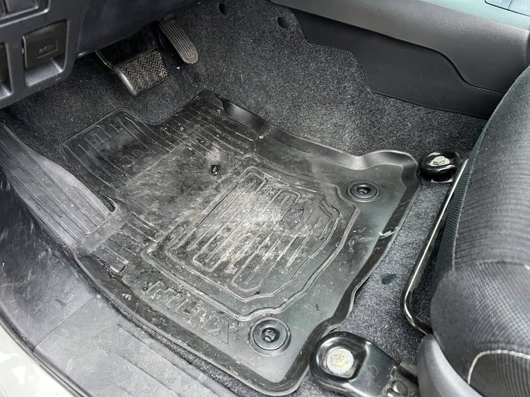 Vehicle Image 31