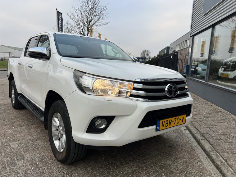 Vehicle Image 38