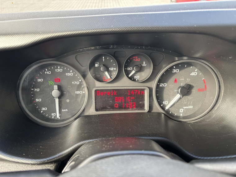 Vehicle Image 23