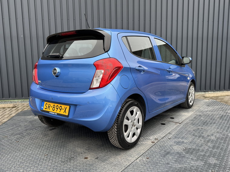 Vehicle Image 38