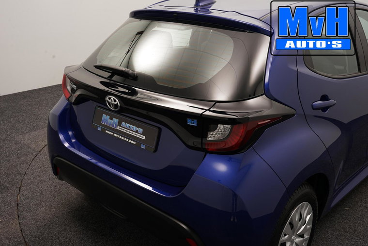 Vehicle Image 30