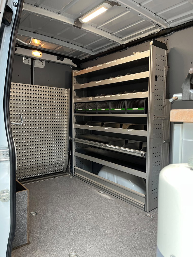 Vehicle Image 39