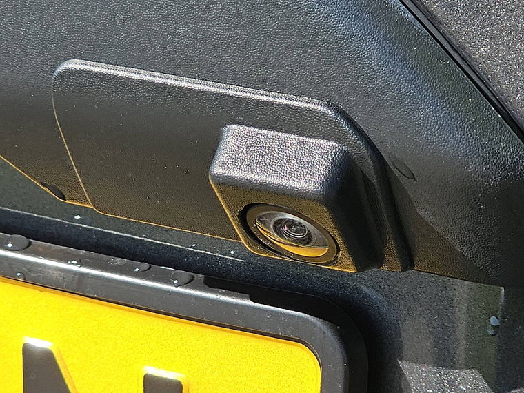 Vehicle Image 18